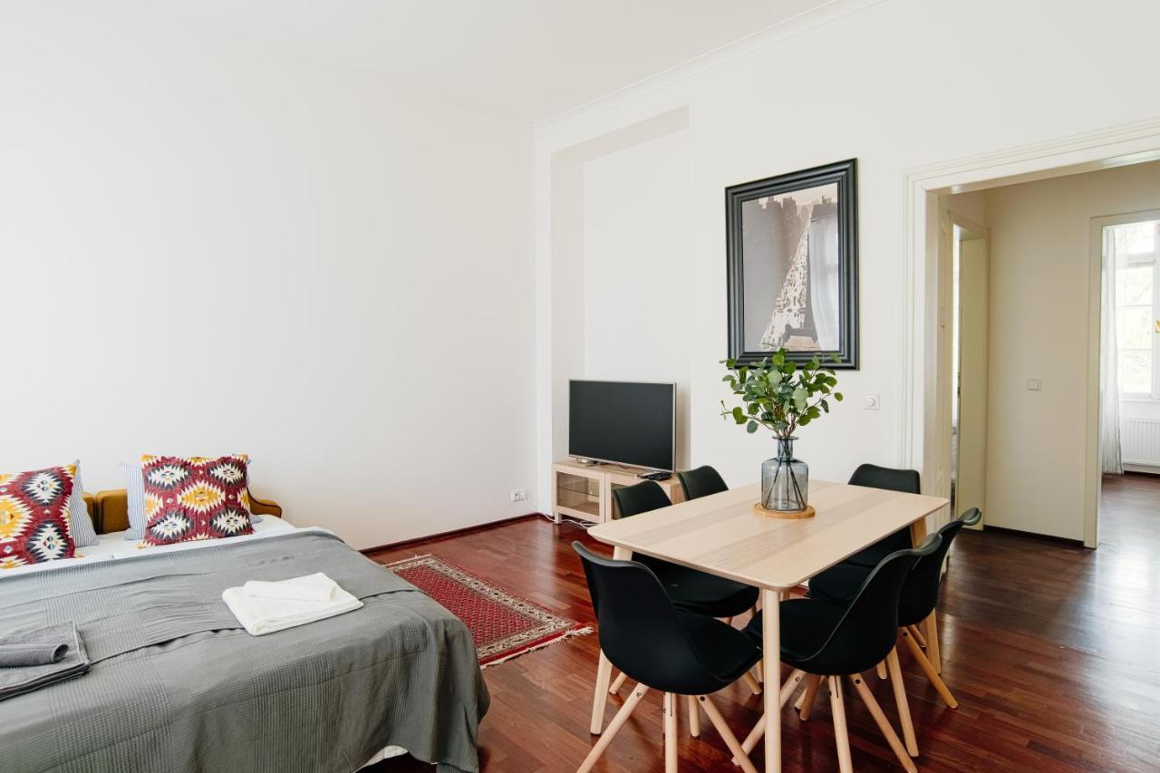 Apartment Gesse Kollarova Prag Exteriör bild