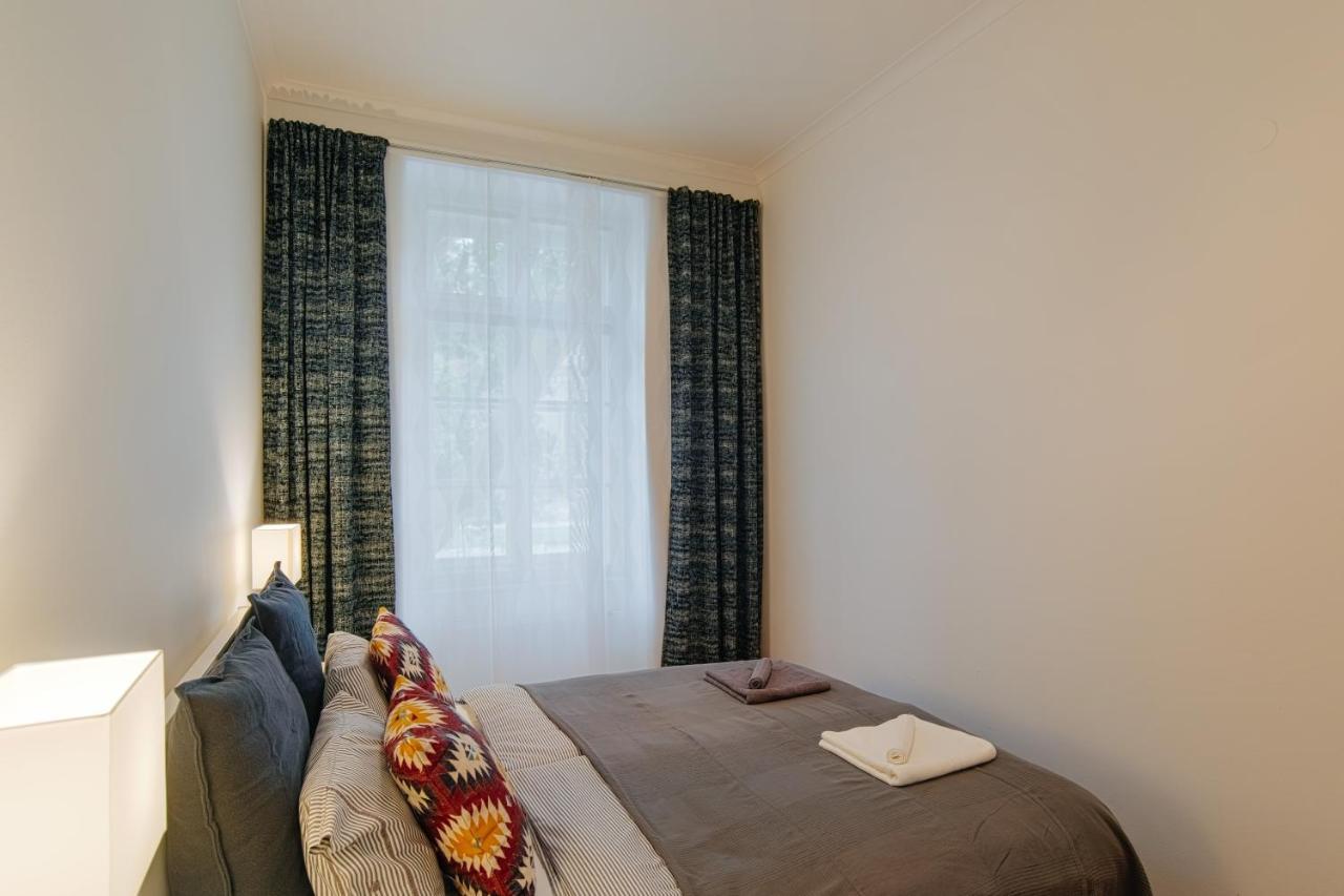 Apartment Gesse Kollarova Prag Exteriör bild