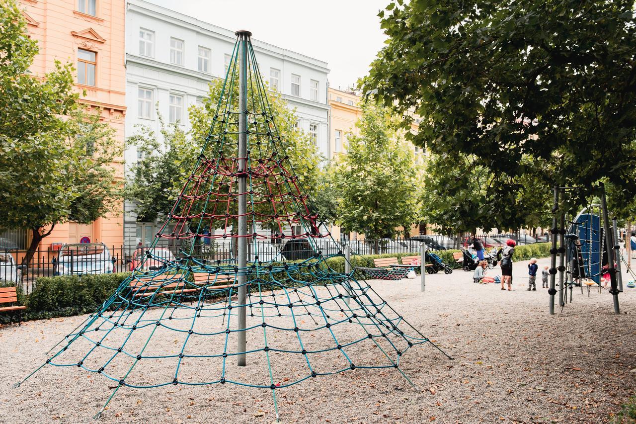 Apartment Gesse Kollarova Prag Exteriör bild