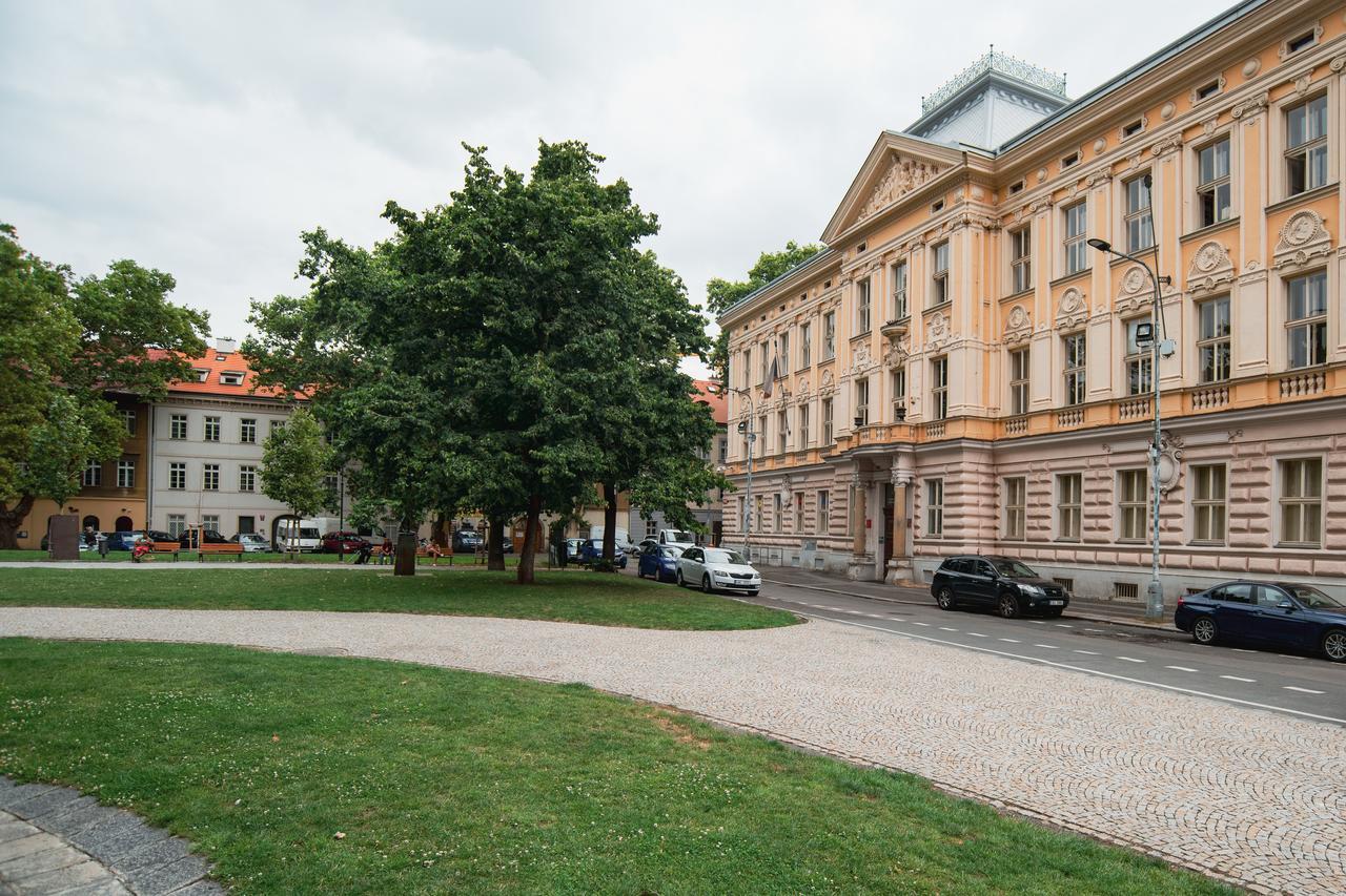 Apartment Gesse Kollarova Prag Exteriör bild